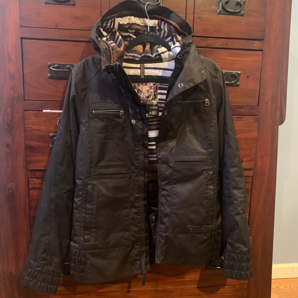 Burton ski and snowboard Jacket